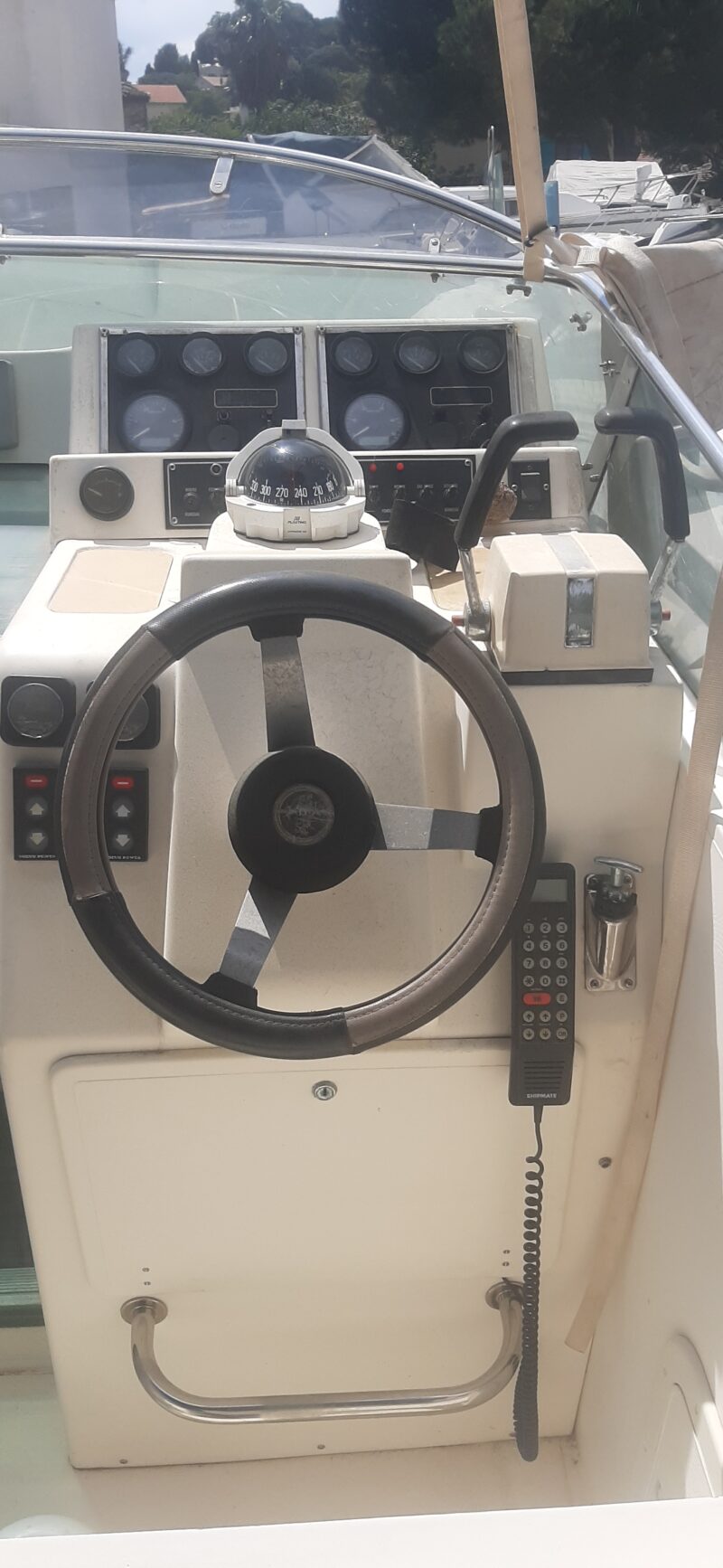GUY COUACH 850 SPORT – Image 2