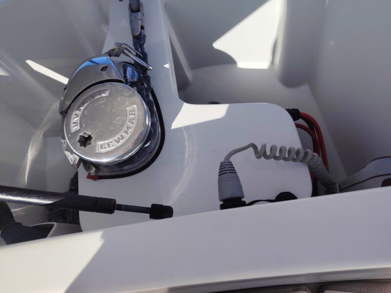 JEANNEAU CAP CAMARAT 7.5 CC – Image 8
