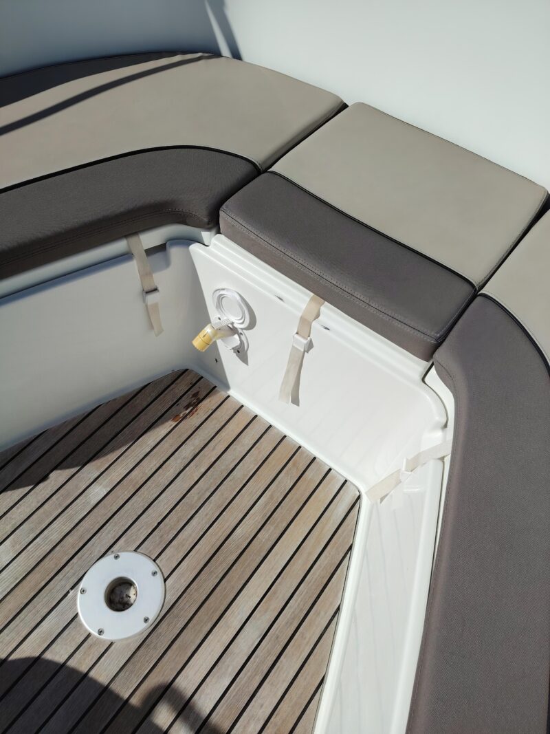 JEANNEAU CAP CAMARAT 7.5 CC – Image 3